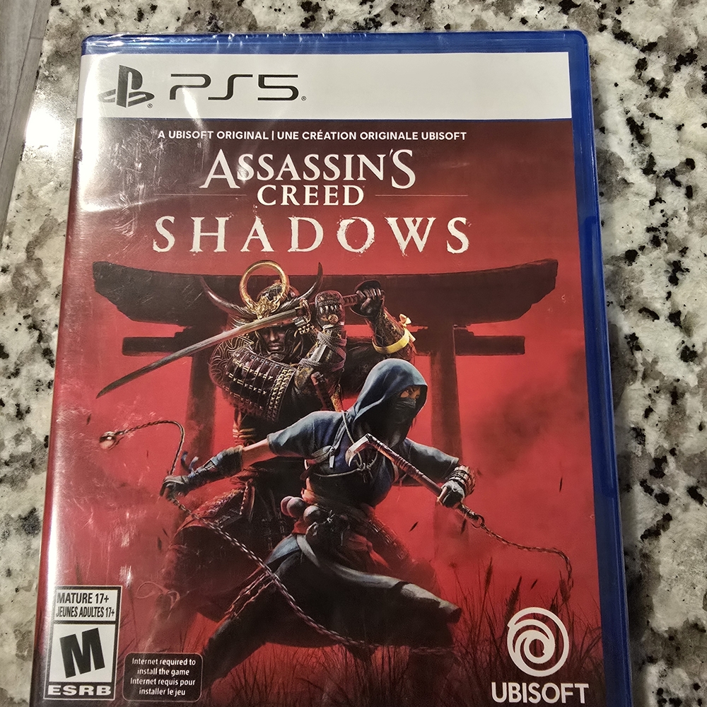 Sony PS5 Assassin's Creed Shadows - Blue and Red Cover